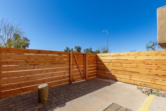 6026 W Oregon Ave #C - Photo 3 of 26