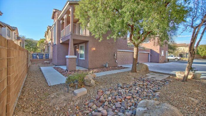 9773 Overlook Ridge Ave - Photo 3 of 30