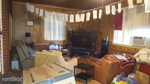 6018 18th St E - Photo 3 of 8