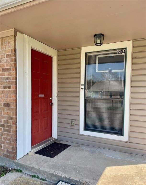 1406 Gramma Ct - Photo 3 of 17