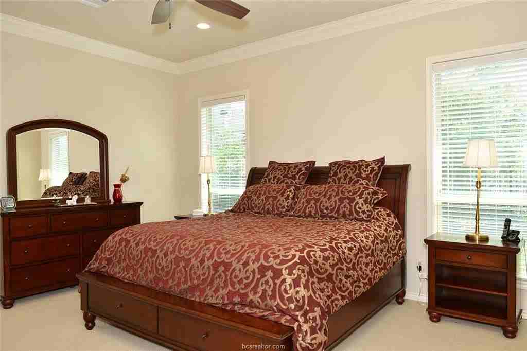 5145 Stonewater Loop - Photo 7 of 17