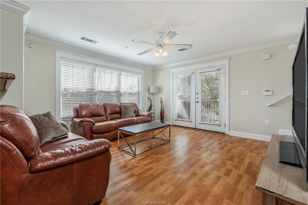 1725 Harvey Mitchell Pkwy S #1334 - Photo 3 of 18