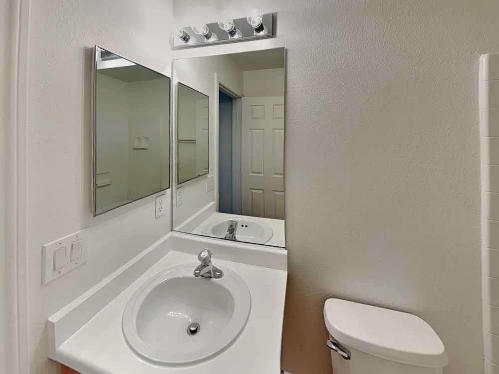 9427 Hanta Avenue - Photo 3 of 14