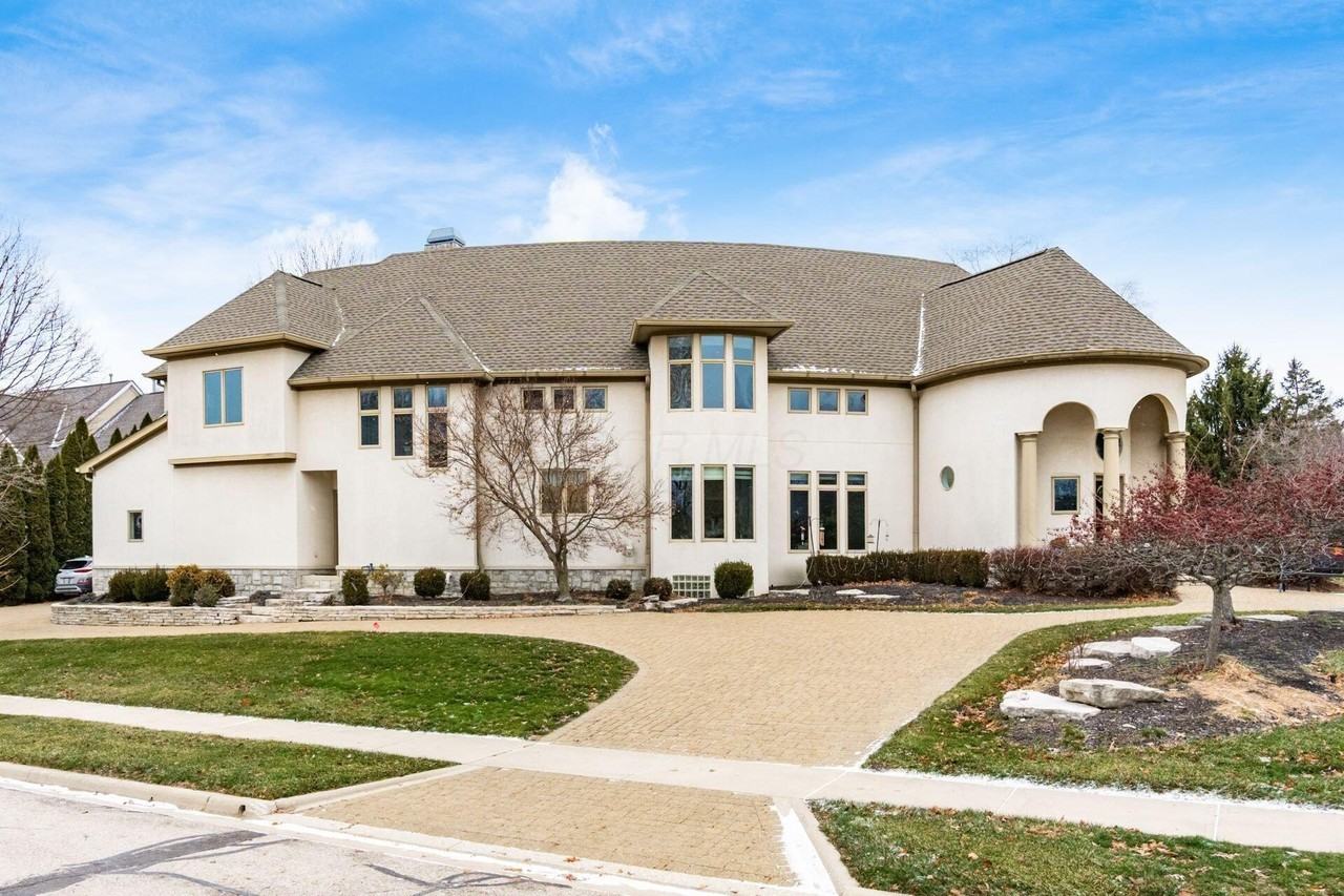 4602 Sandwich Ct - Photo 5 of 50