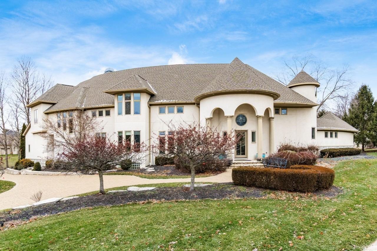 4602 Sandwich Ct - Photo 7 of 50