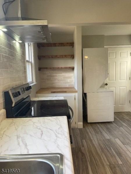 246 Beaverbrook Rd - Photo 5 of 28