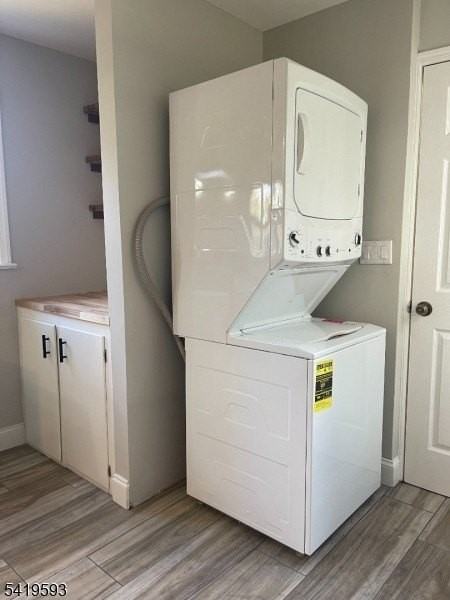 246 Beaverbrook Rd - Photo 7 of 28