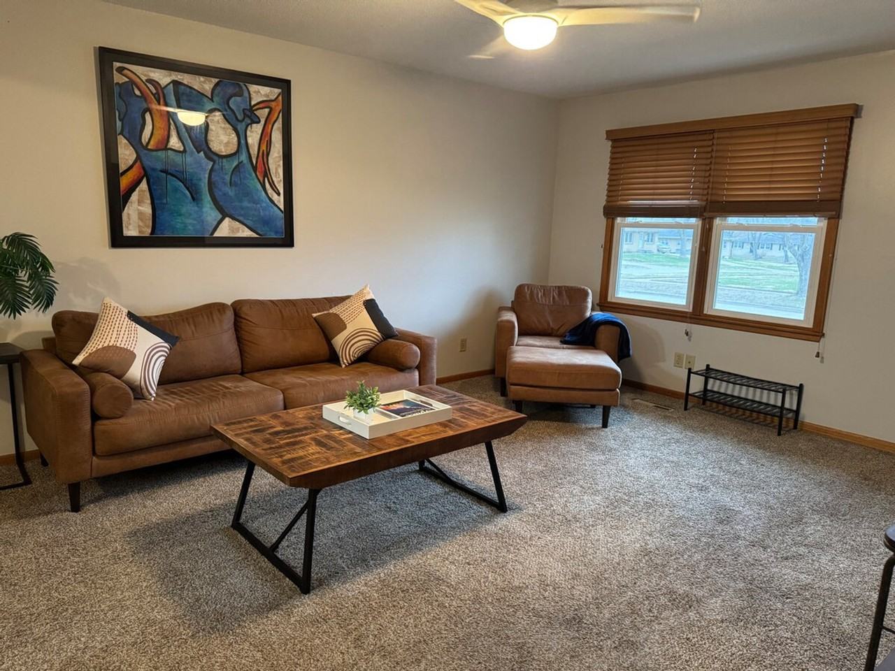 202 Nw Sharmin Dr #1319117P - Photo 7 of 49