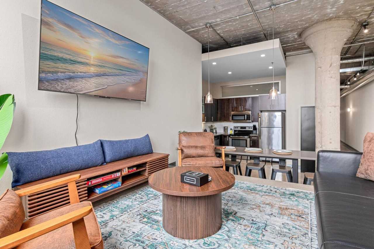 718 Washington Ave N #1495848P - Photo 6 of 50