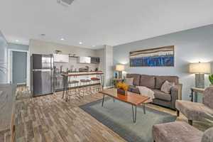 featured image of 312 Bream Ave