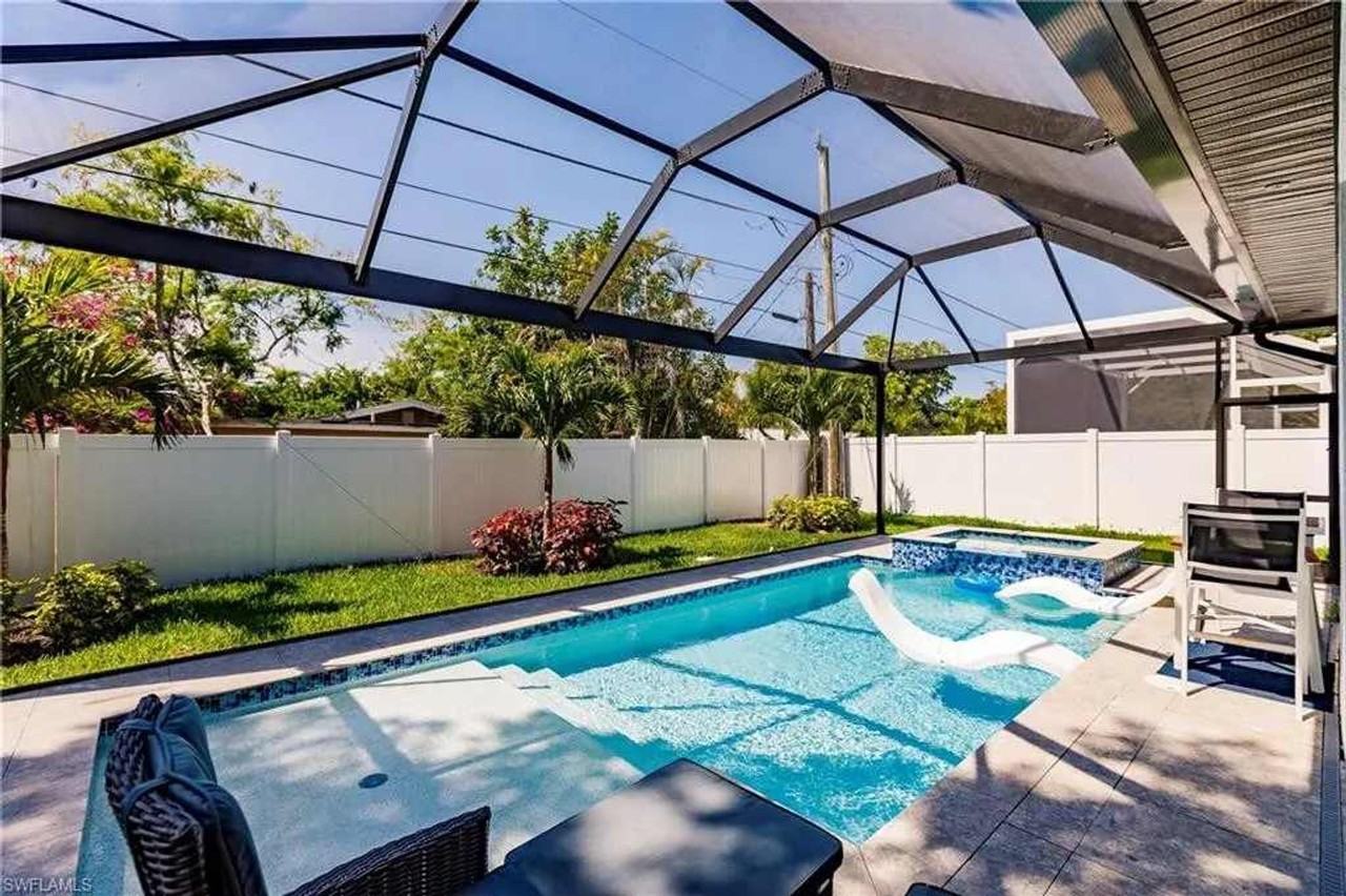 656 108th Ave N #1504181P - Photo 3 of 10