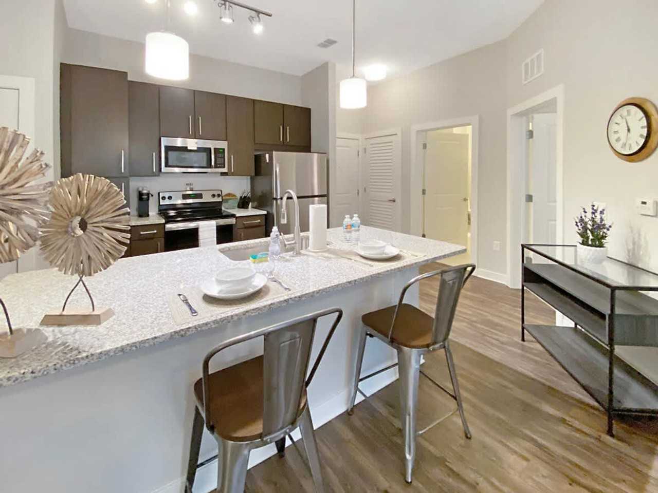 2615 N Grady Ave #1504552P - Photo 5 of 32