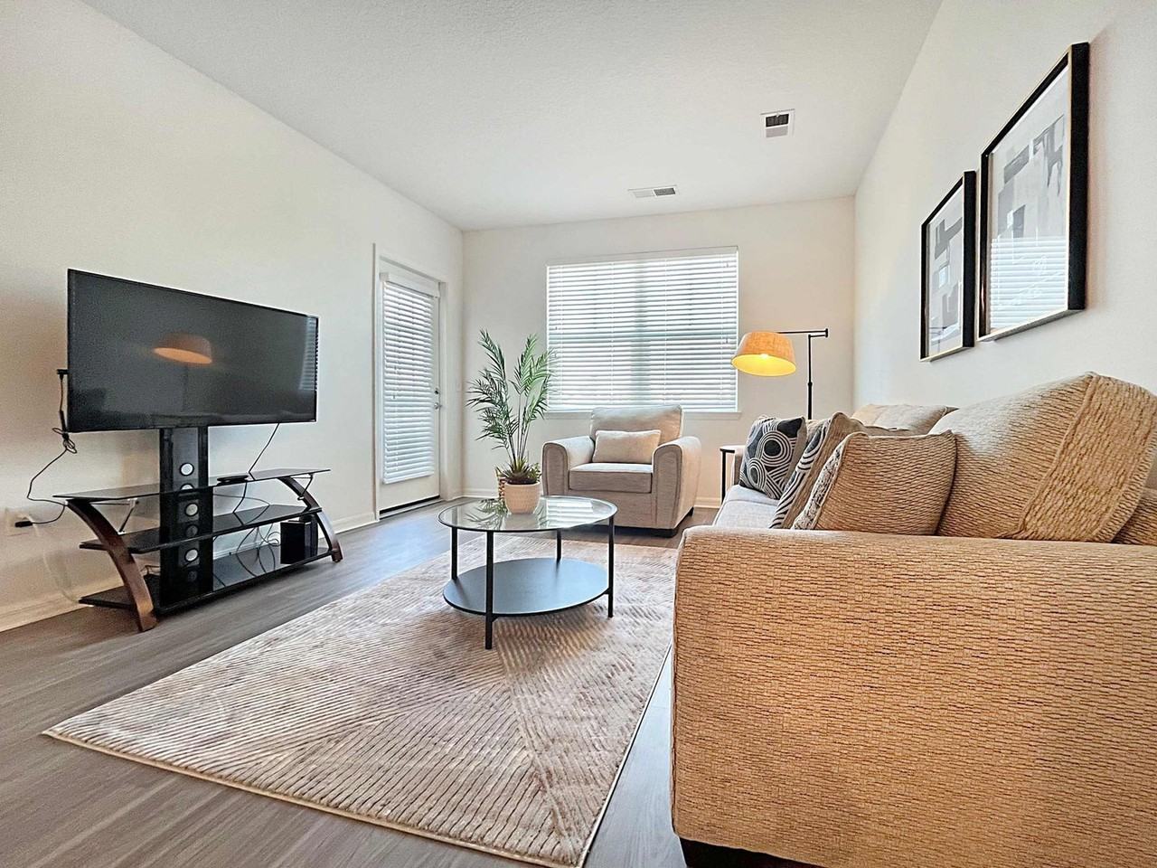 1222 4th Ave E #1504568P - Photo 2 of 37