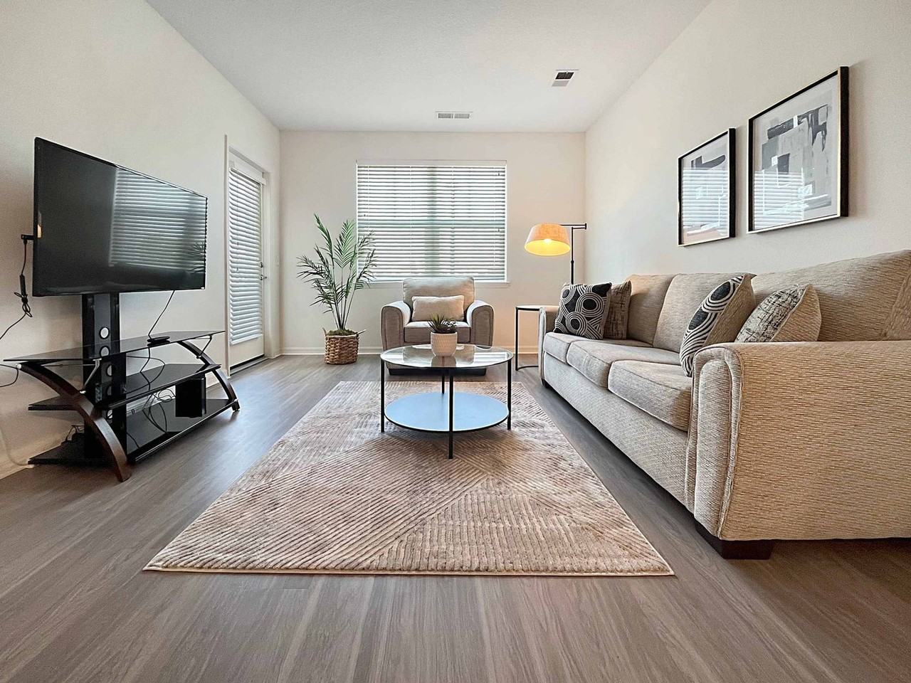 1222 4th Ave E #1504568P - Photo 4 of 37