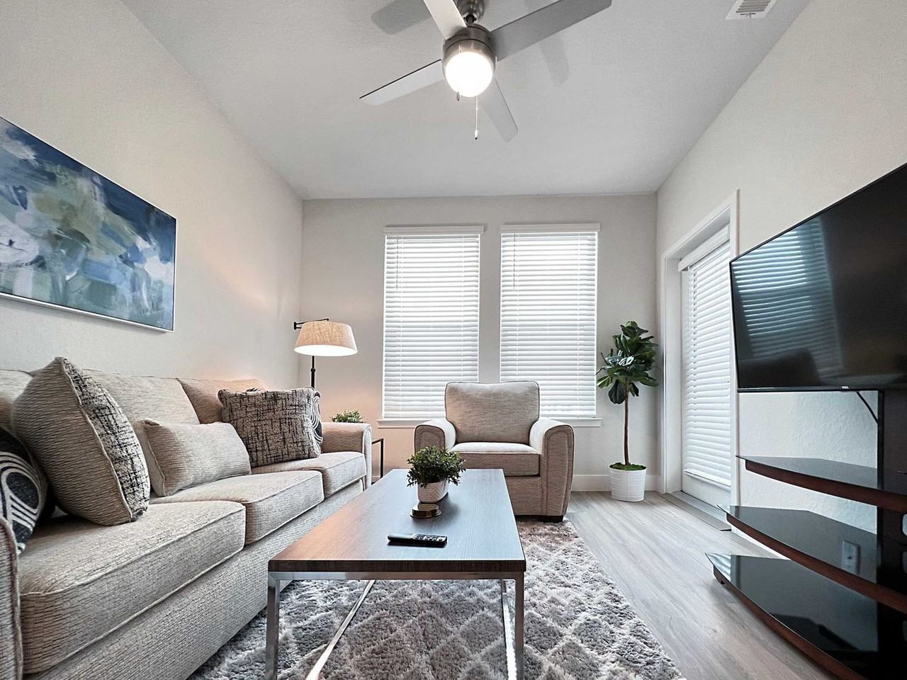 8985 Bertha Palmer Blvd #1504551P - Photo 7 of 35