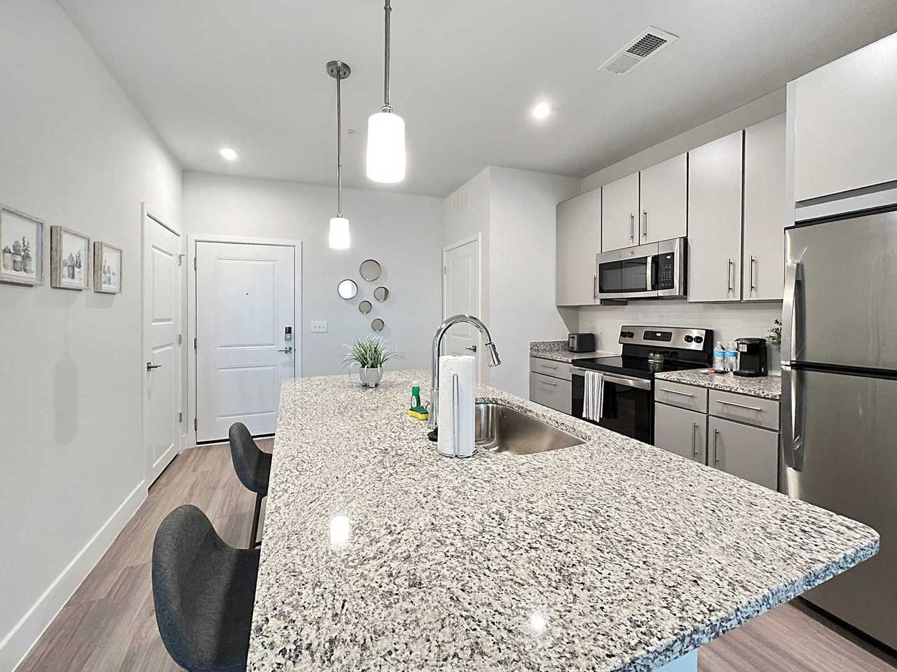 8985 Bertha Palmer Blvd #1504551P - Photo 4 of 31