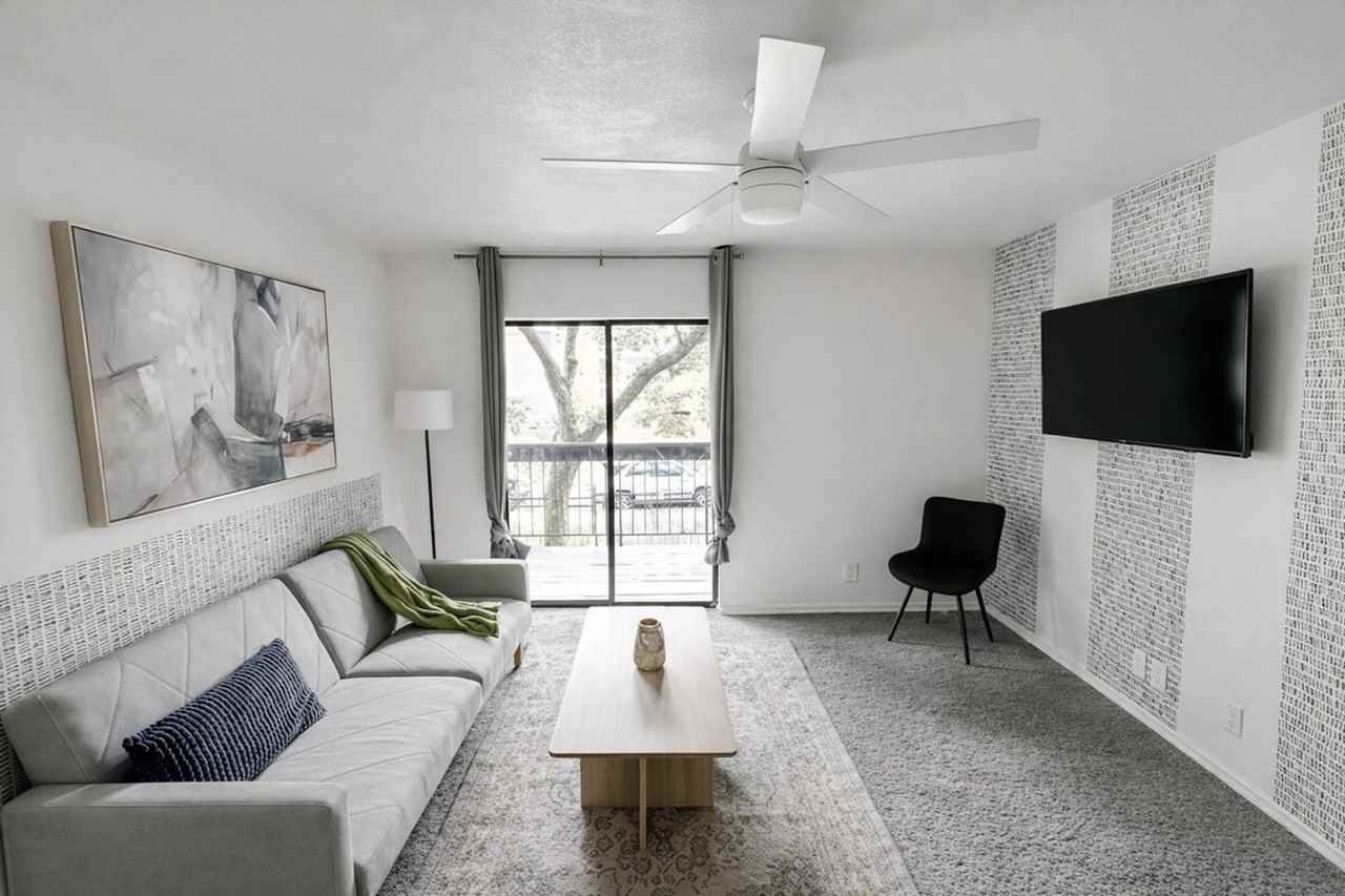 1002 Clayton Ln #1507059P - Photo 2 of 15