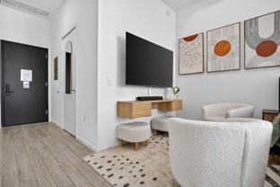 404 Ne 2nd Ave - Photo 1 of 1