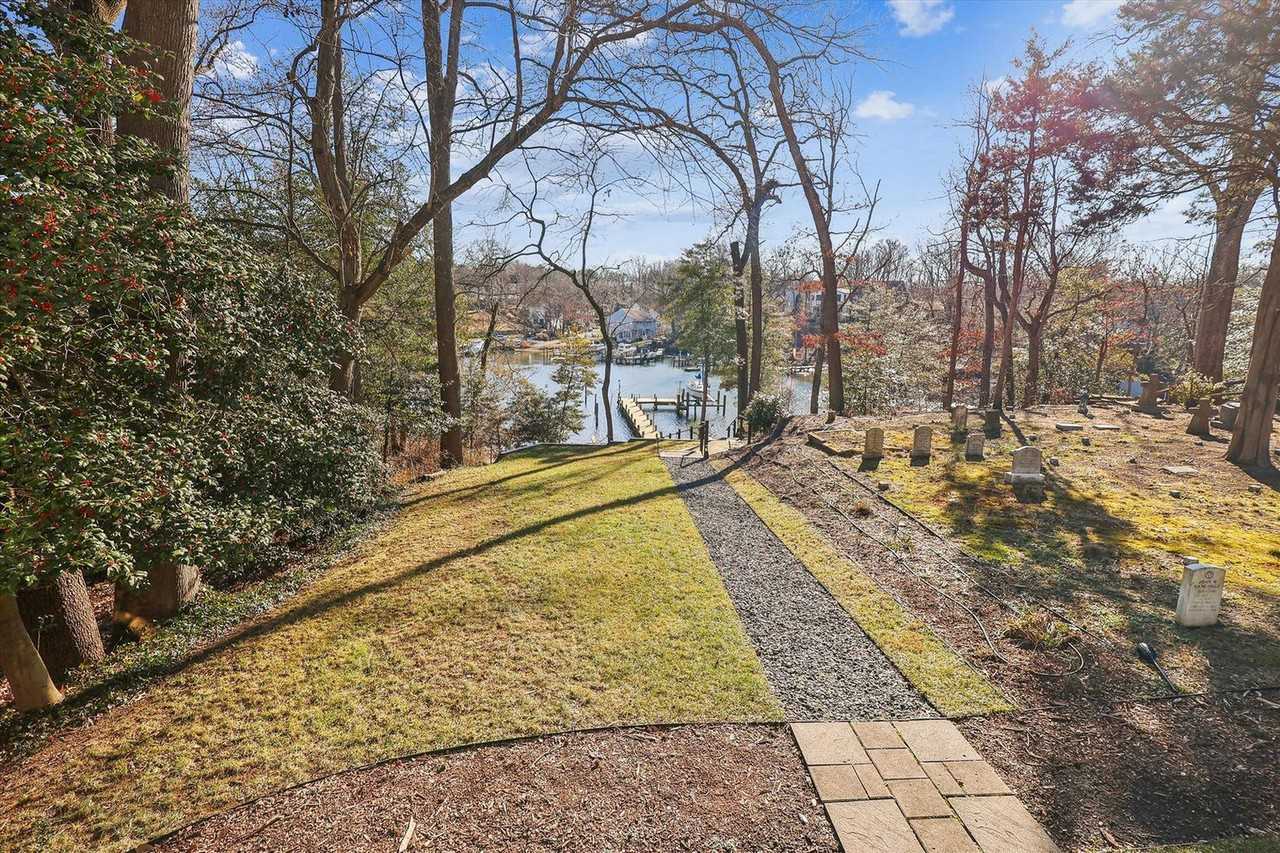744 Dividing Creek Rd #1506226P - Photo 7 of 30