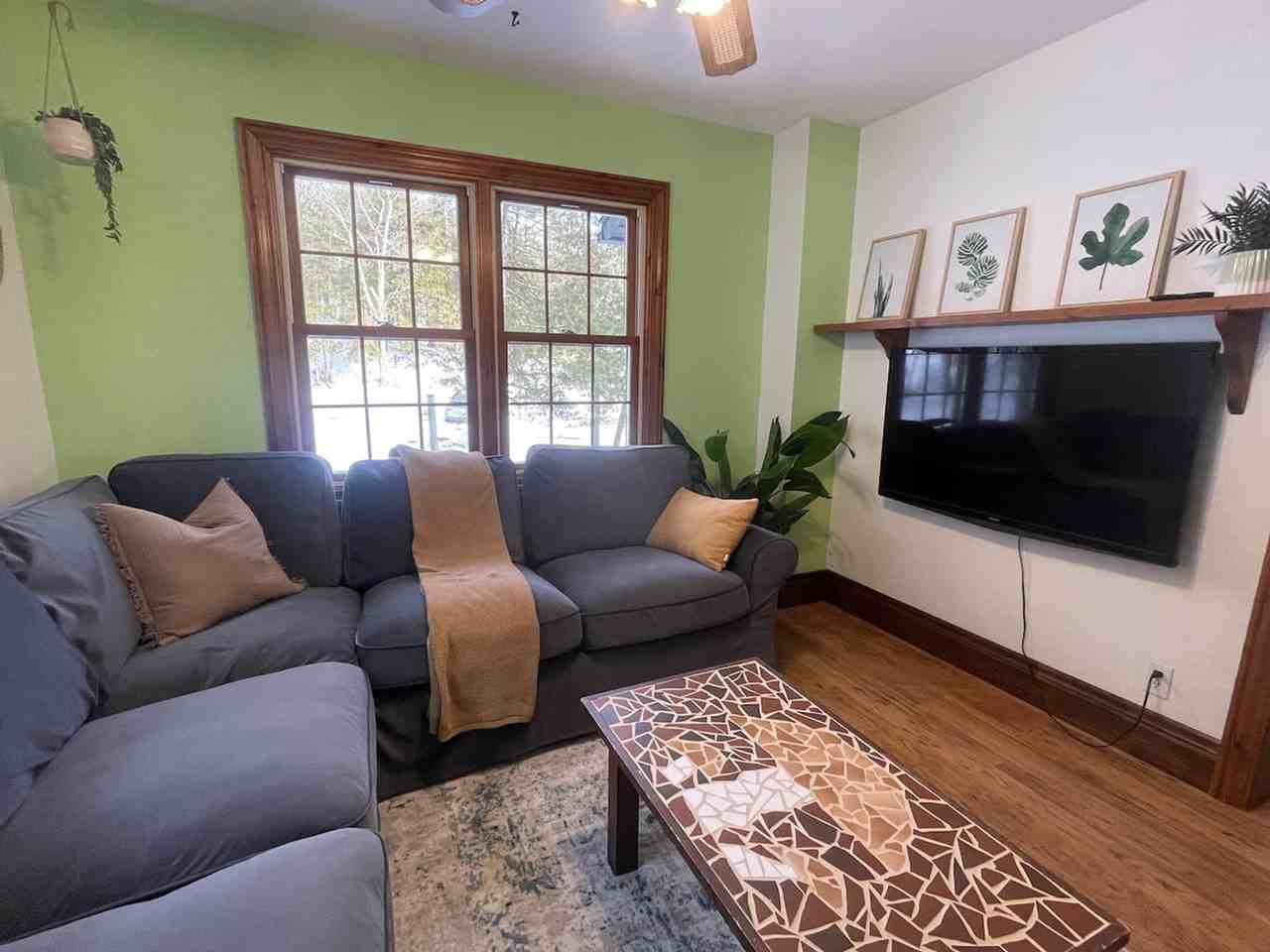 316 Rue Wellington #1507784P - Photo 6 of 50
