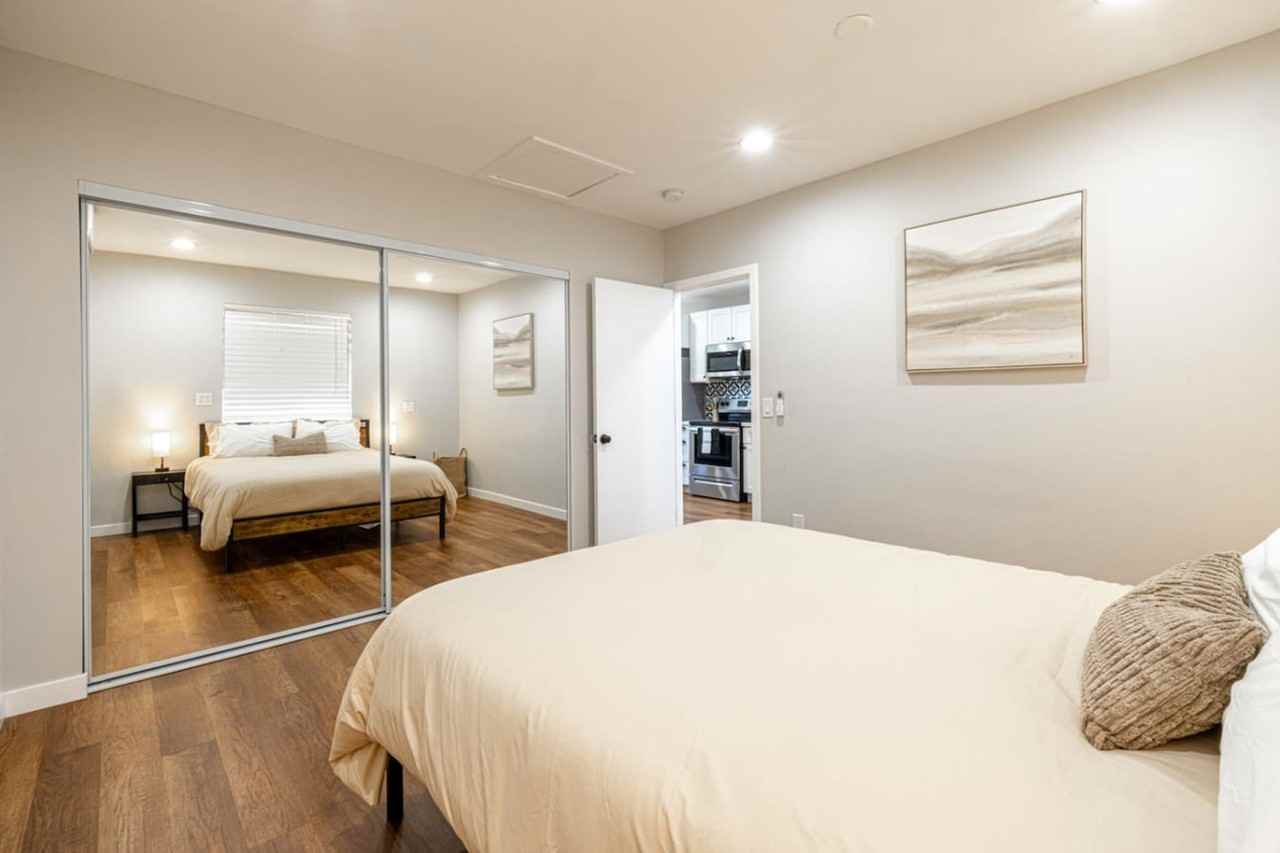 4349 Oxford St #1496400P - Photo 3 of 20