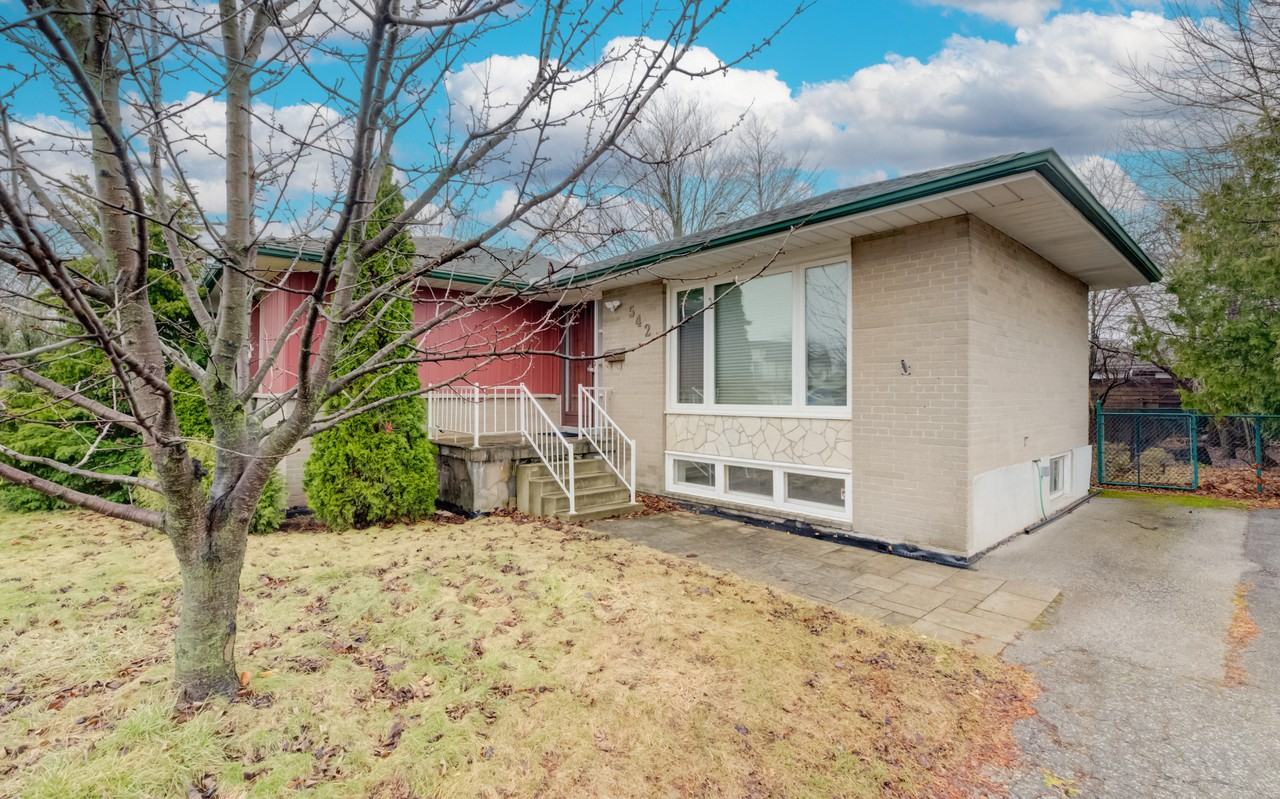 542 Trudale Court - Photo 2 of 30