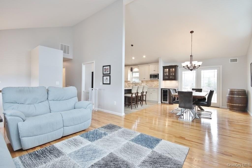 478 Lake Rd - Photo 2 of 40