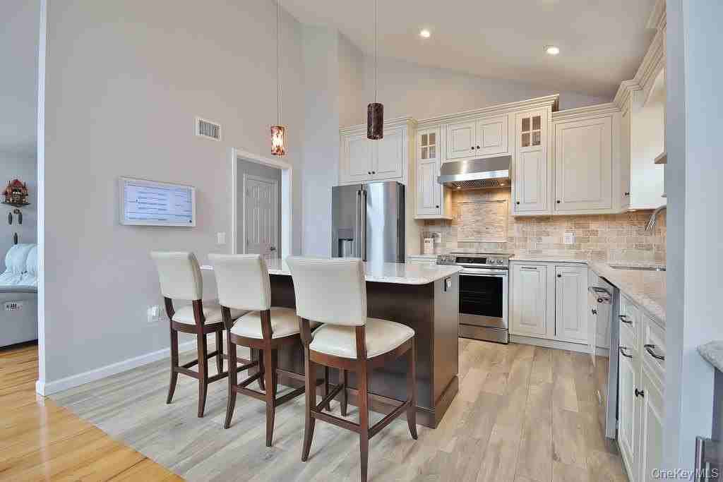 478 Lake Rd - Photo 6 of 40