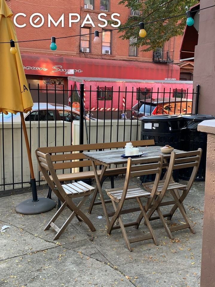 320 Macon St #2B - Photo 6 of 9