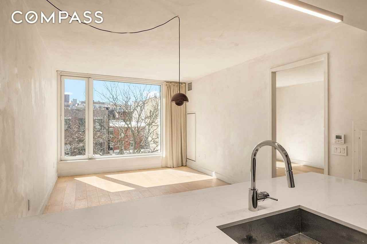 171 N 1st St #4G - Photo 2 of 19