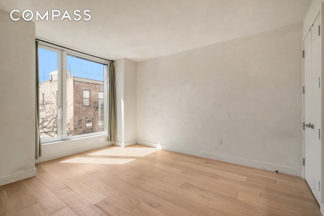 171 N 1st St #4G - Photo 5 of 19