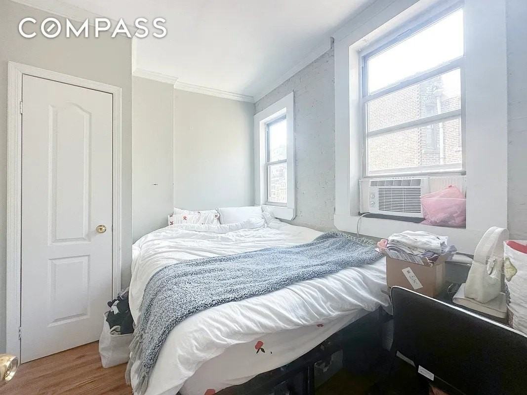 57 Spring St #10 - Photo 5 of 6