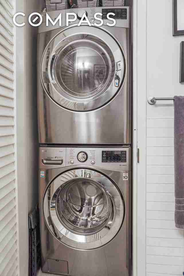 147 Hope St #4I - Photo 7 of 14