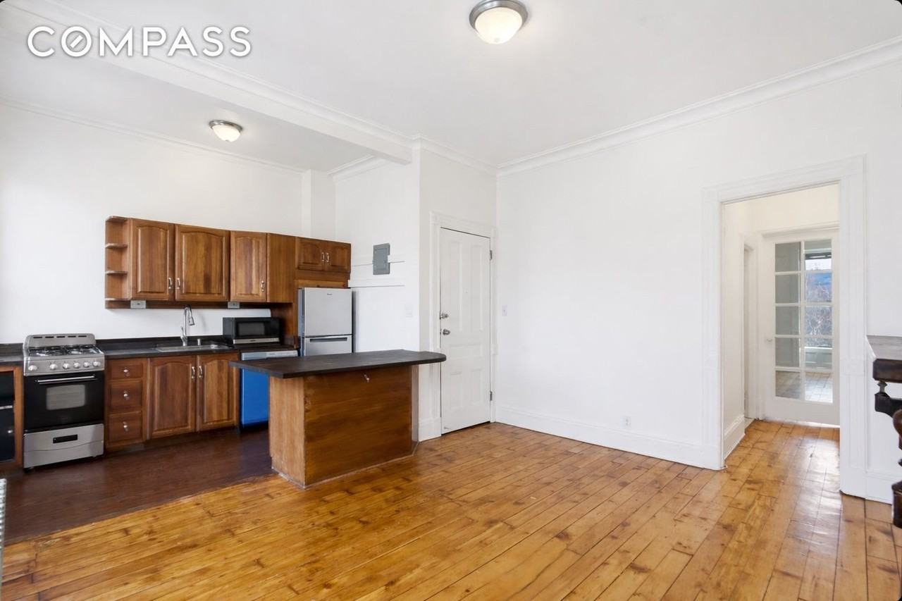 385 Madison St #2 - Photo 2 of 10