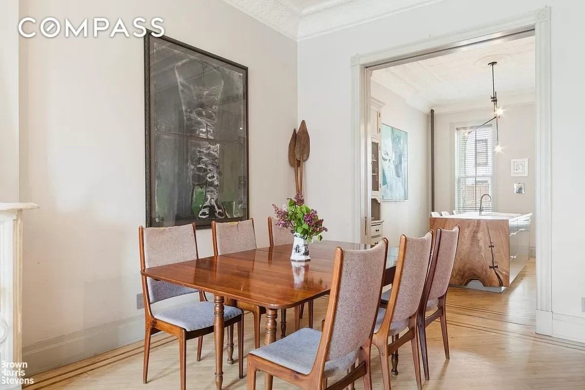 371 9th St #2 - Photo 2 of 12