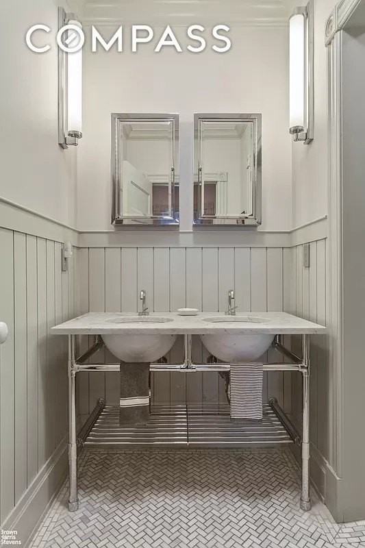 371 9th St #2 - Photo 7 of 12