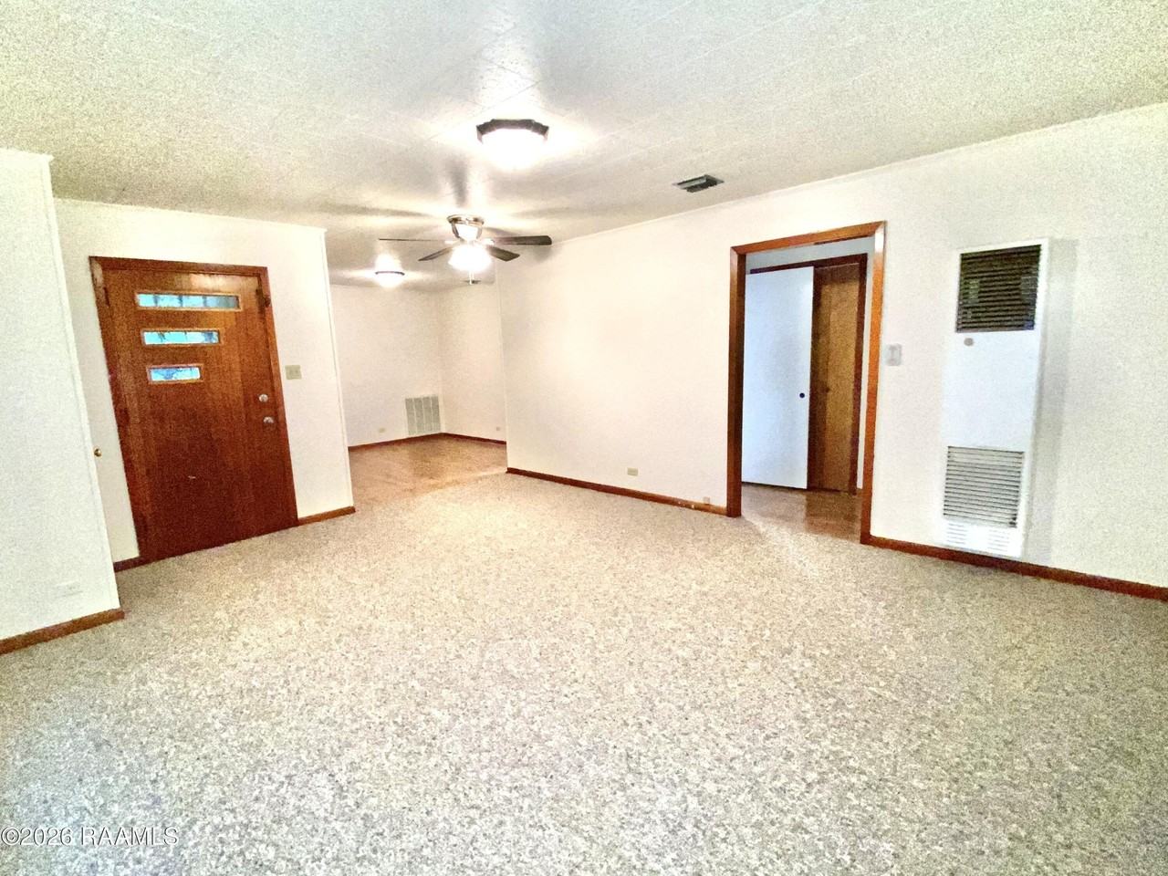 801 2nd St - Photo 3 of 15