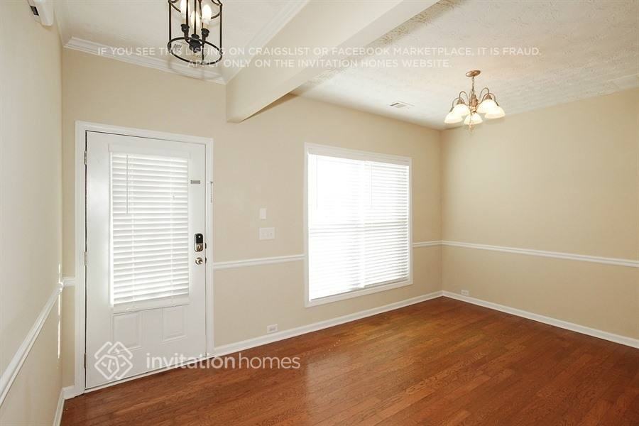 721 Mountain Laurel Dr - Photo 3 of 18