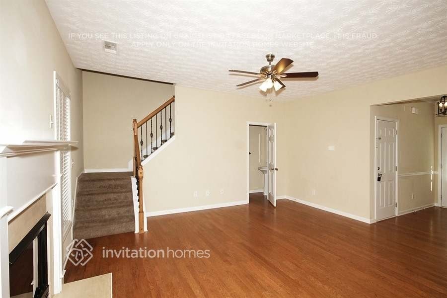 721 Mountain Laurel Dr - Photo 4 of 18