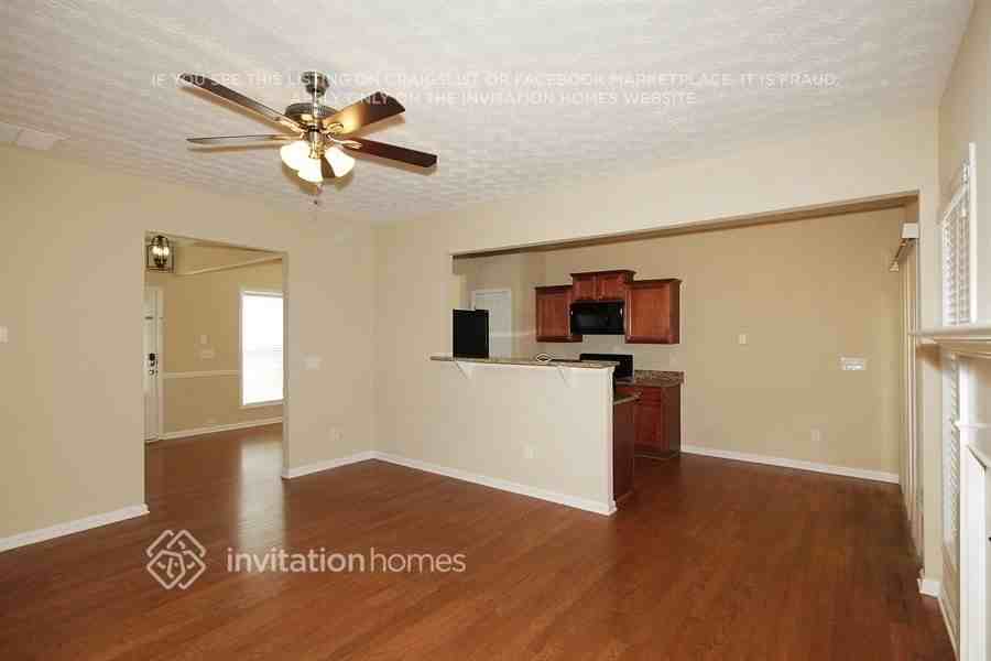 721 Mountain Laurel Dr - Photo 5 of 18