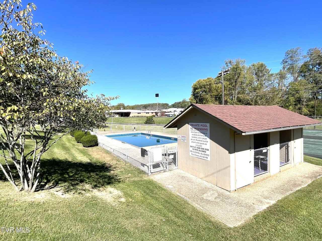 1225 Carriage Cir Apt 203 #203 - Photo 5 of 18