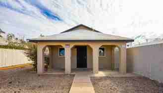 419 W 9th St #A - Photo 1 of 1