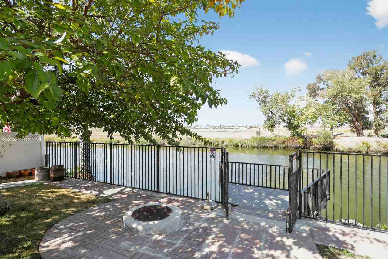 4790 Discovery Pt #1 - Photo 2 of 36