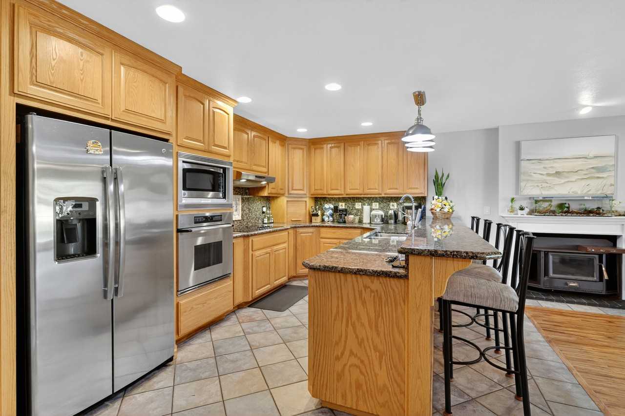 4790 Discovery Pt #1 - Photo 7 of 36