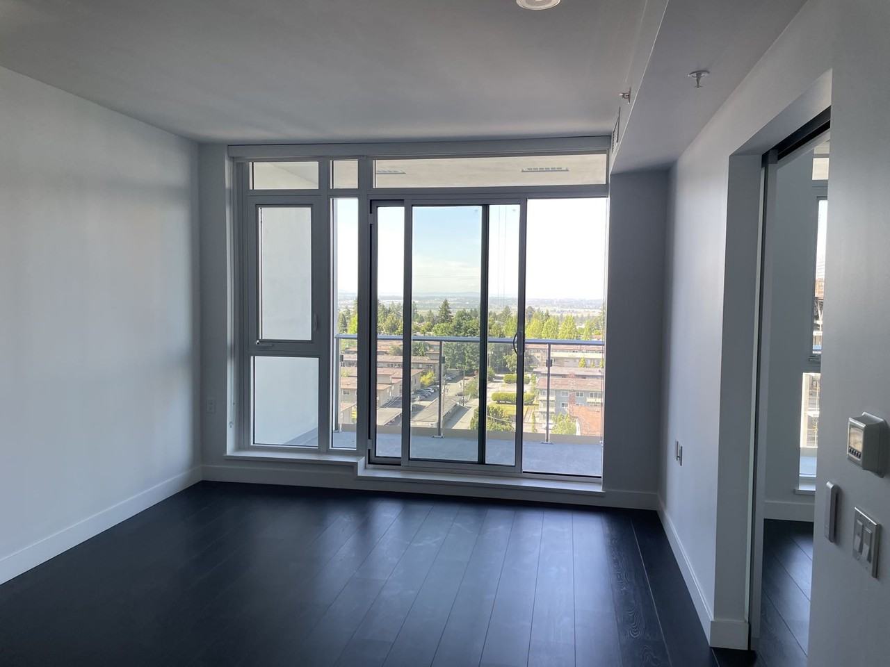 4400 Beresford Street - Photo 6 of 11