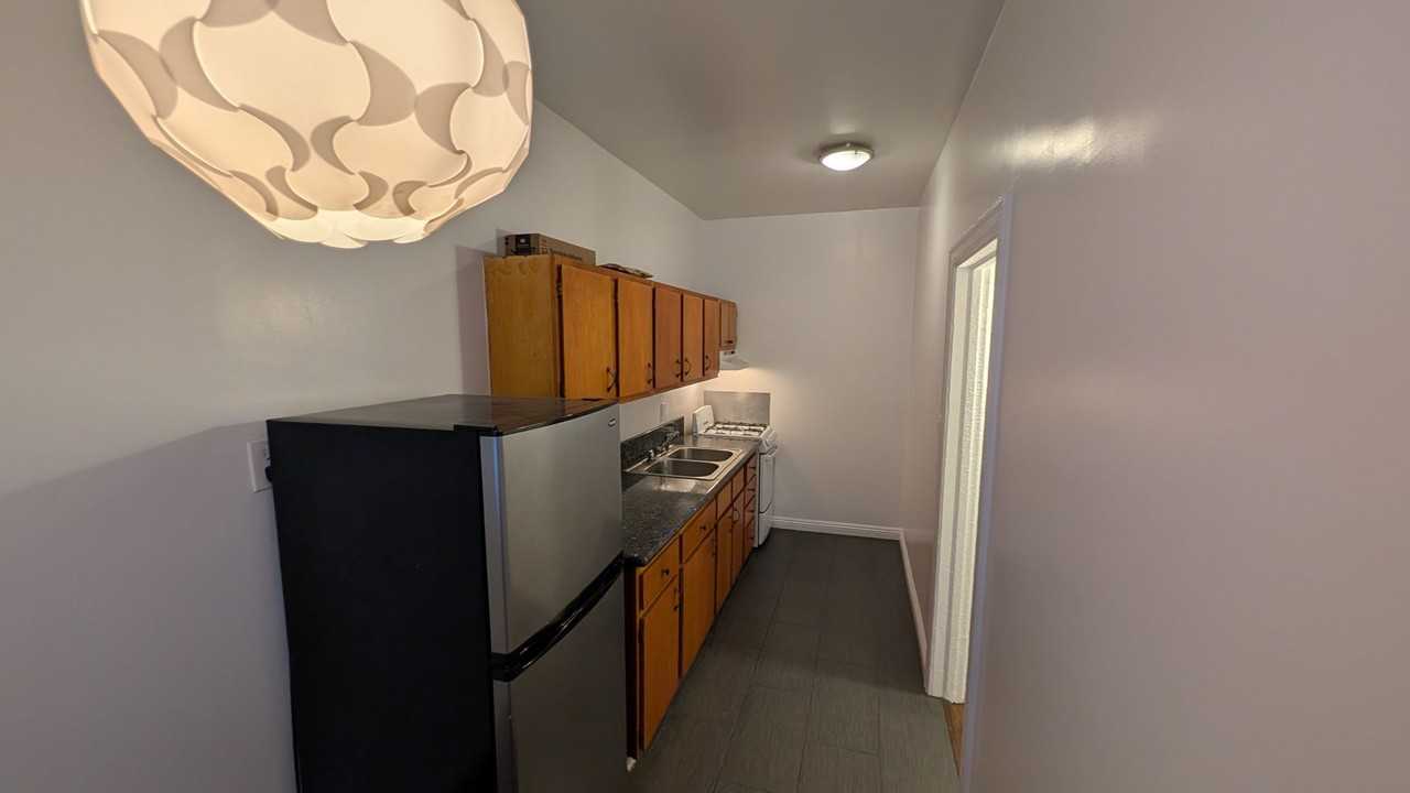 SAMO East Hollywood LLC - Photo 7 of 10