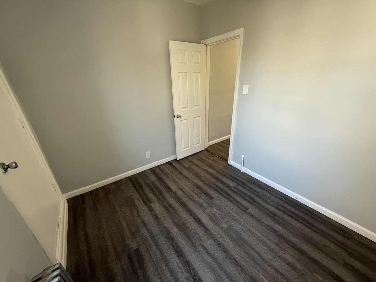 1177 Morton St #B - Photo 7 of 8