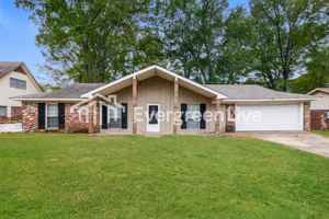 featured image of 3471 Dawn Dr