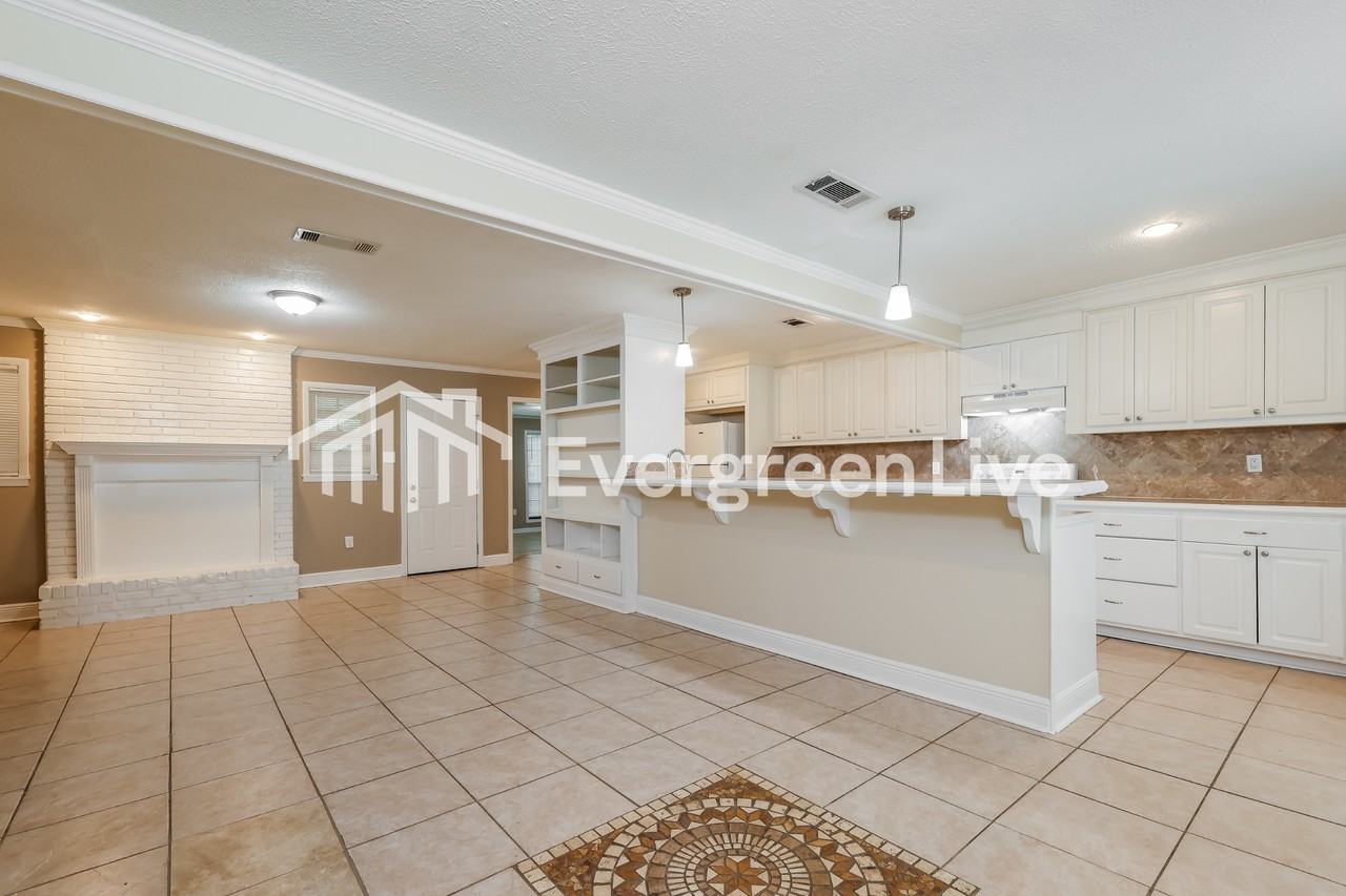 3471 Dawn Dr - Photo 3 of 15