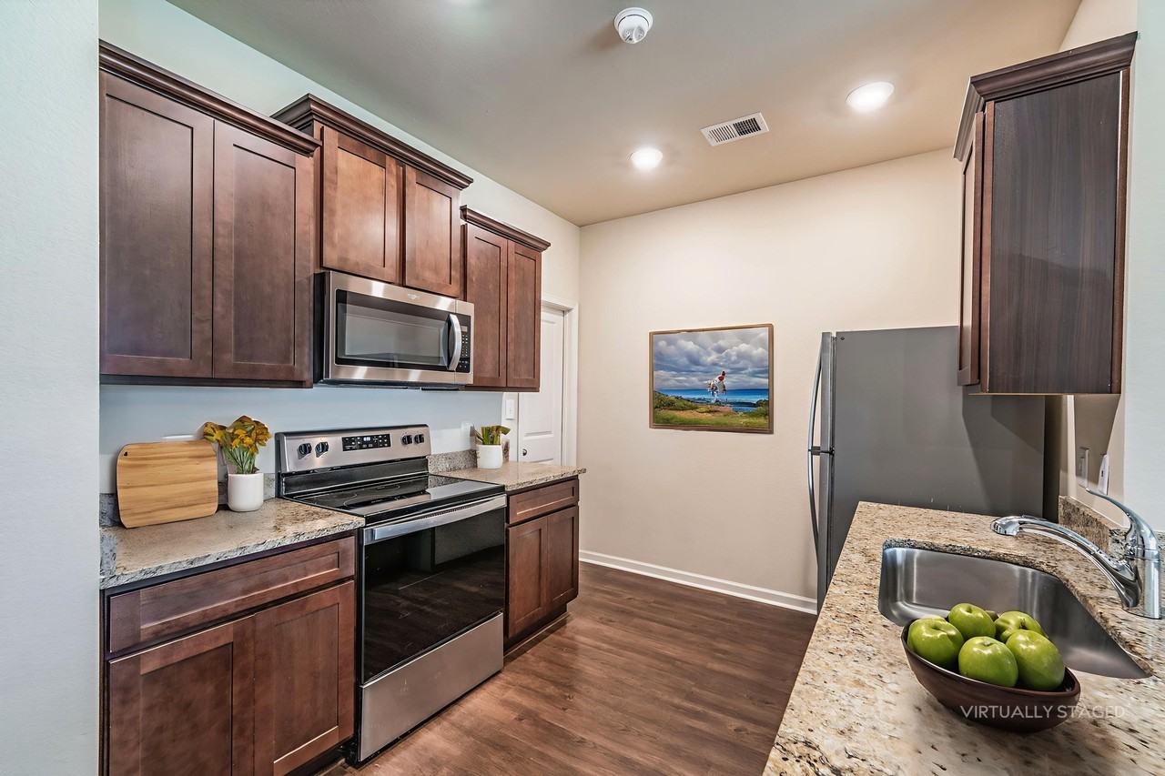 6365 6365 Rainbow Row - Photo 3 of 20